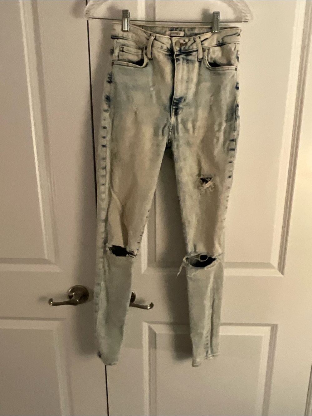 Forever 21 Light Blue Distressed Skinny Jeans size 26